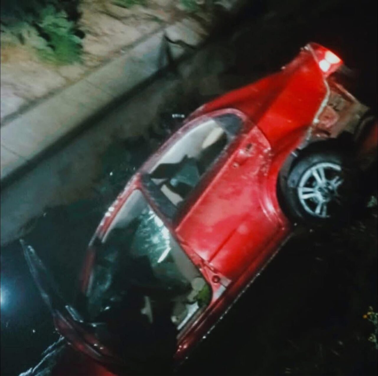 a5758810-daa6-4ed5-8e26-7ad08c0b51c1