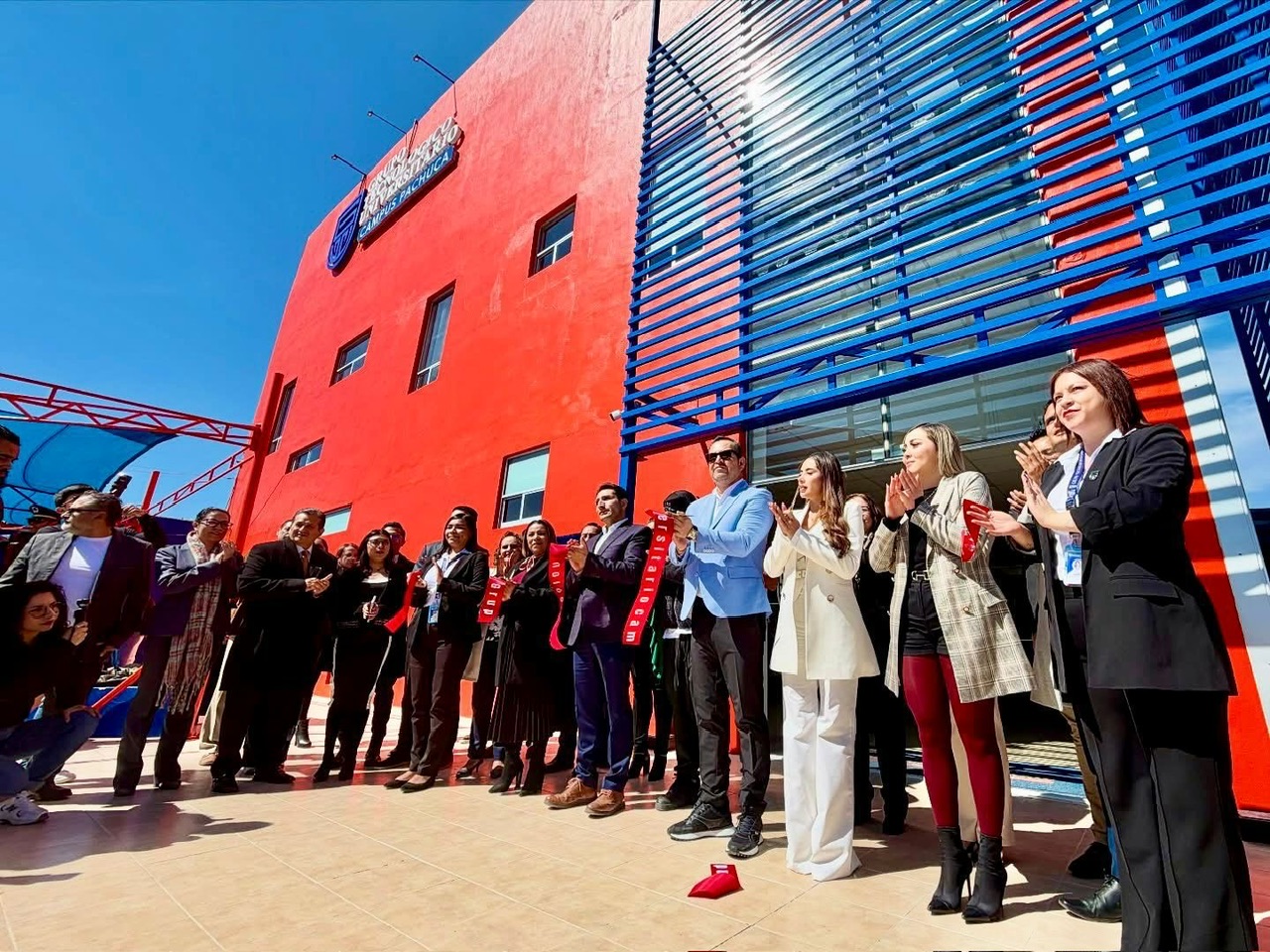 d162a579-ddfb-4402-ba9b-70ae25bf7369