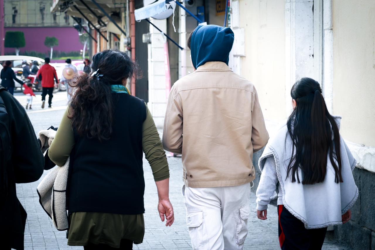 077b2062-e1d5-405d-bcdf-c2d0c887066d