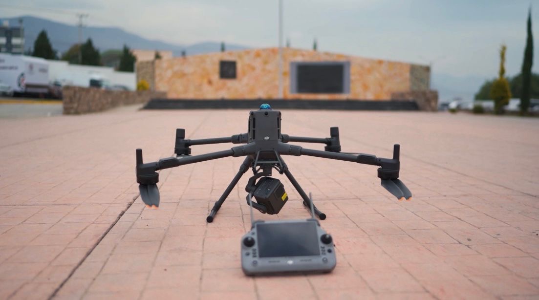 6115230b-d956-47d5-a980-cc4a34ba6e41