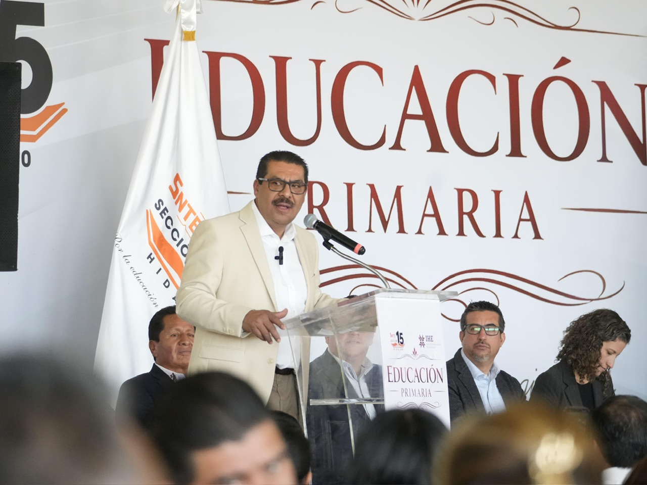 abb9d360-b536-4000-8f09-64ea498d97d1