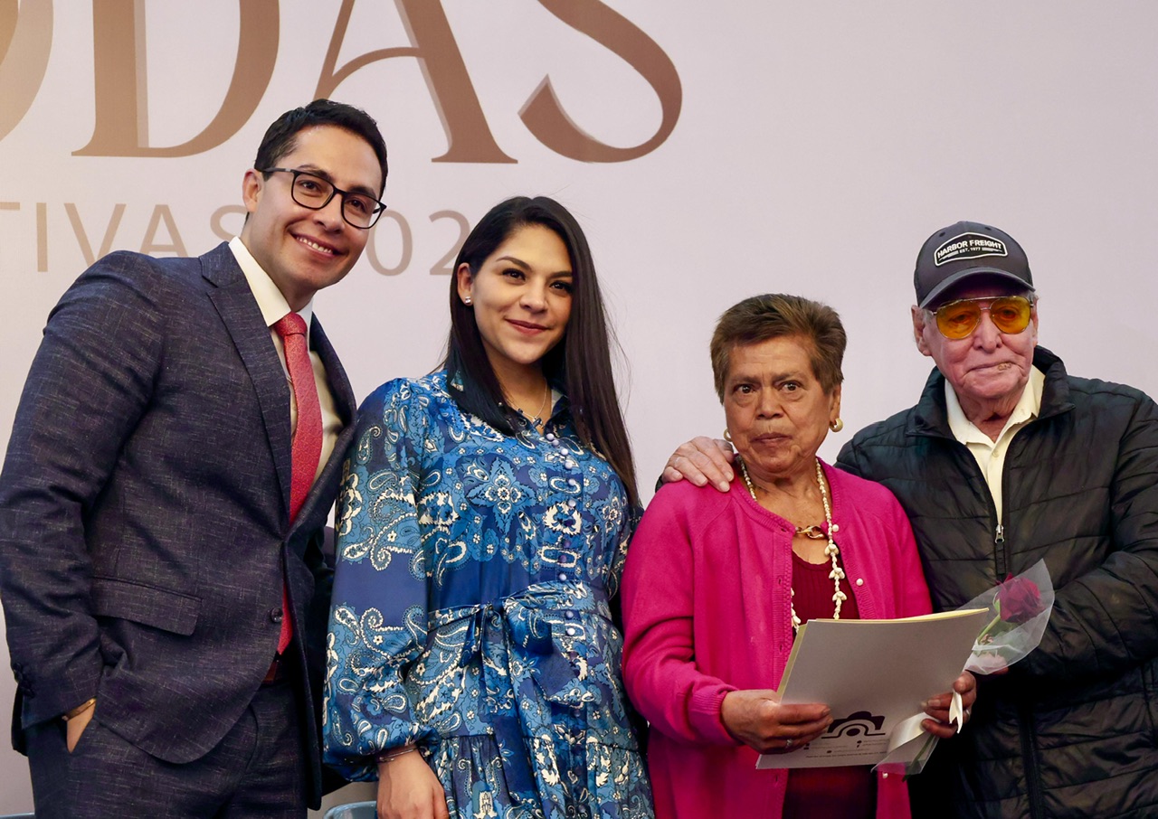 2c1036c1-c53d-48d2-83f4-8627eac0e6eb