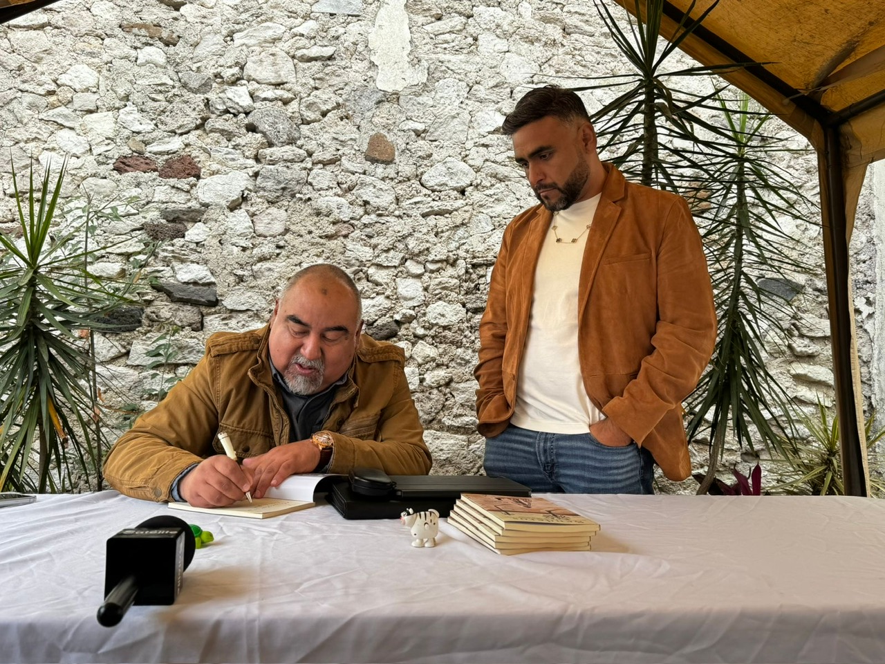 7d60bf25-9a37-4835-aebc-95dbcbbc359d