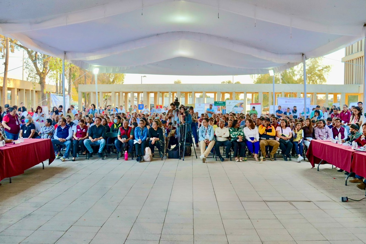 33b82751-2b6b-437b-9d9a-b2d7d618d935