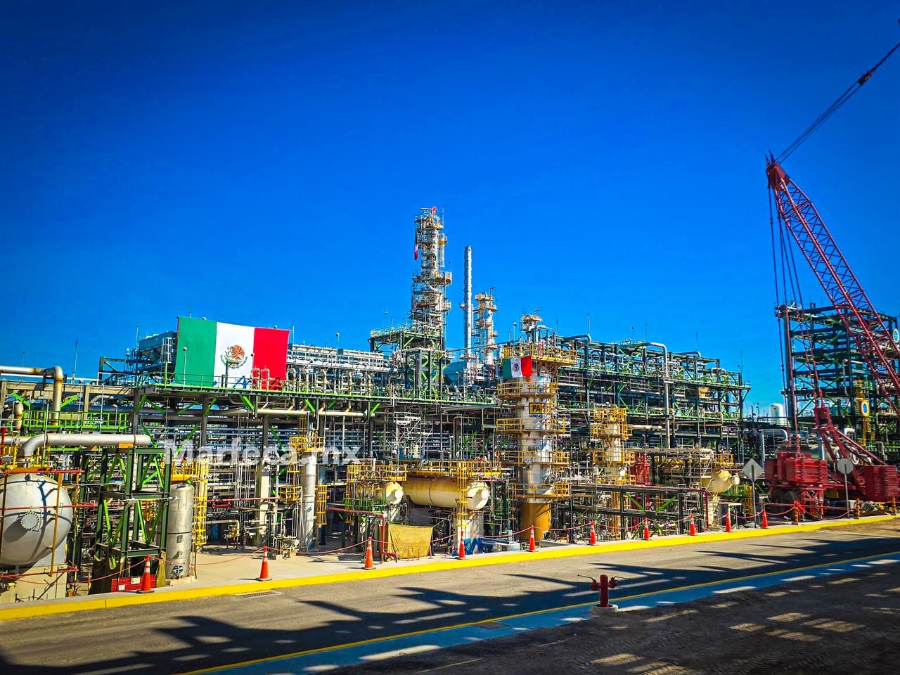 45f5d242-e82c-49ee-bde0-355bd72a81ab