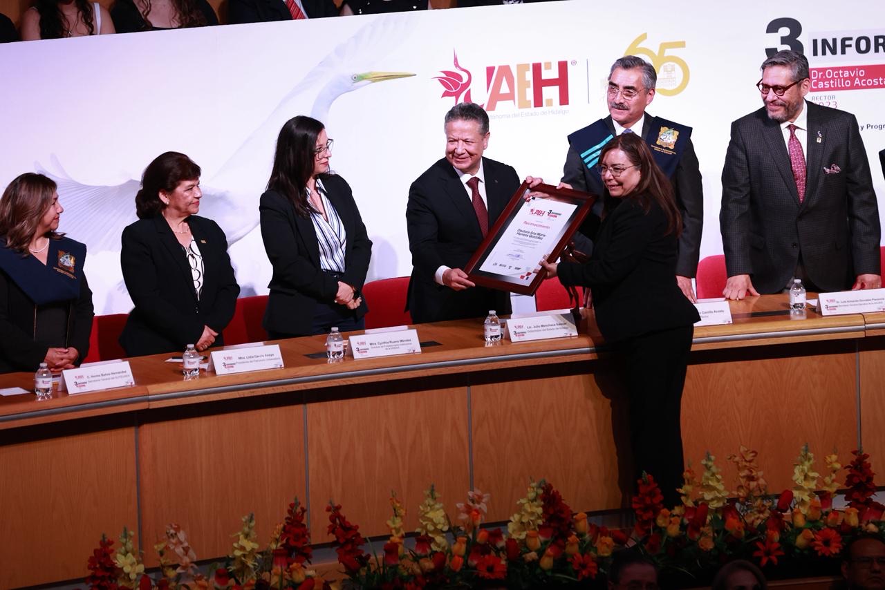 cdbb9792-424d-4fd3-84fe-43aa4b02f0ec