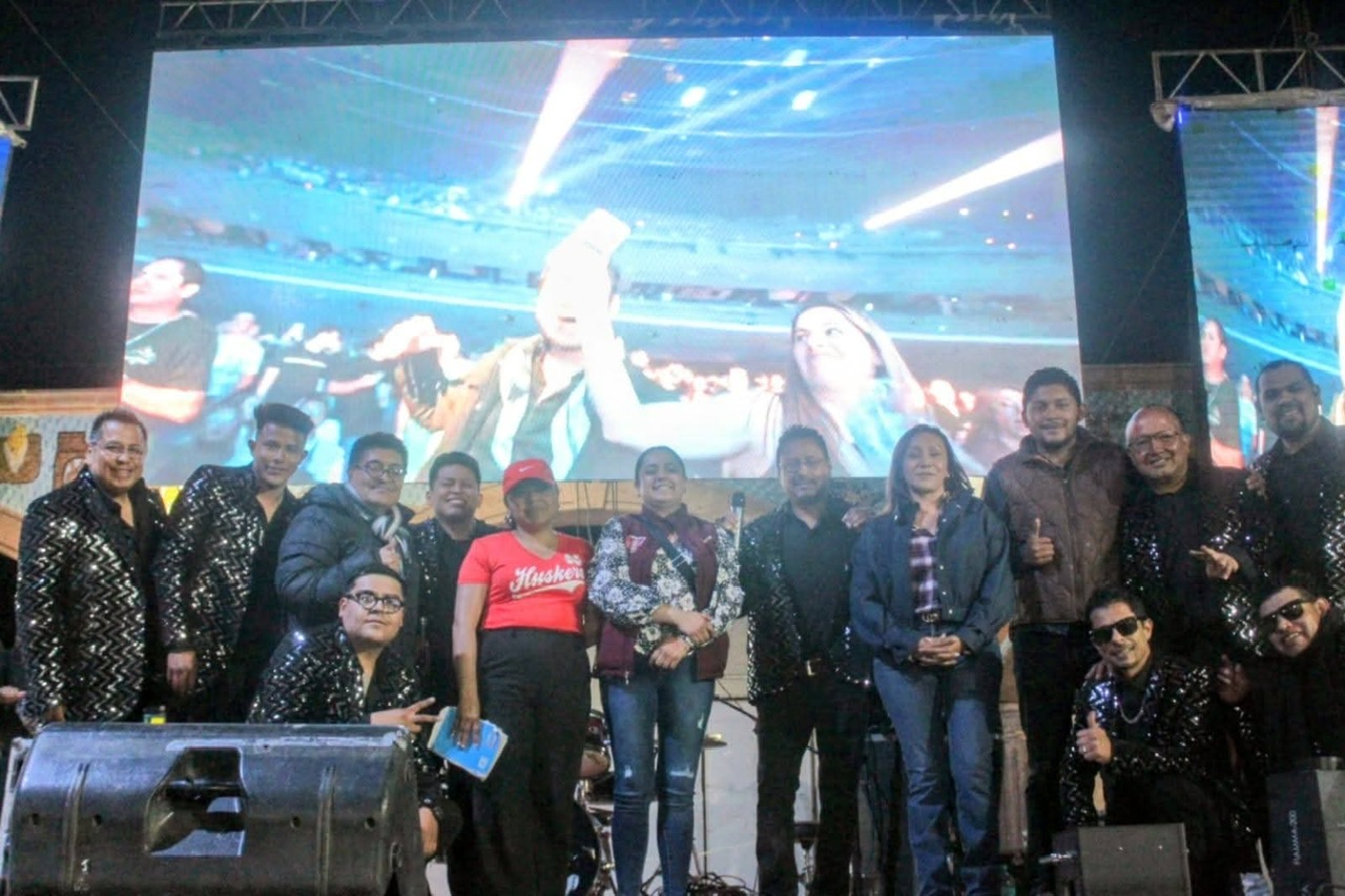 a14b7a24-57a5-4aec-a2f1-ff642406cd1b